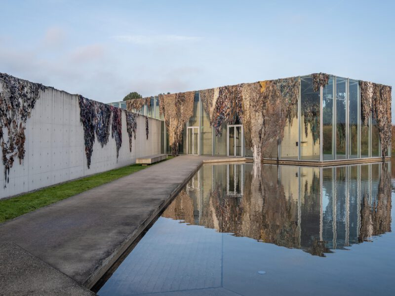 Fabian Knecht – Lachen ist verdächtig