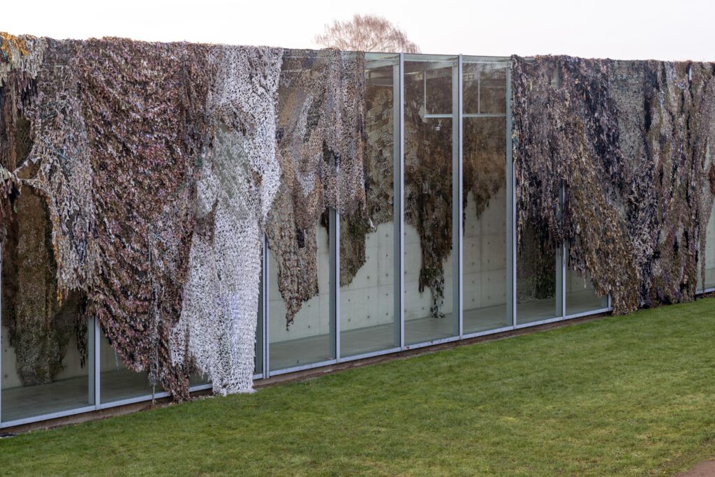 Fabian Knecht – Lachen ist verdächtig